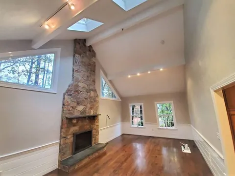 Having your house painted while you live in it: what actually happens